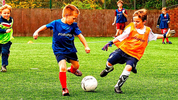 Espinilleras para niños de fútbol: cómo elegir talla y modelo | Realfút